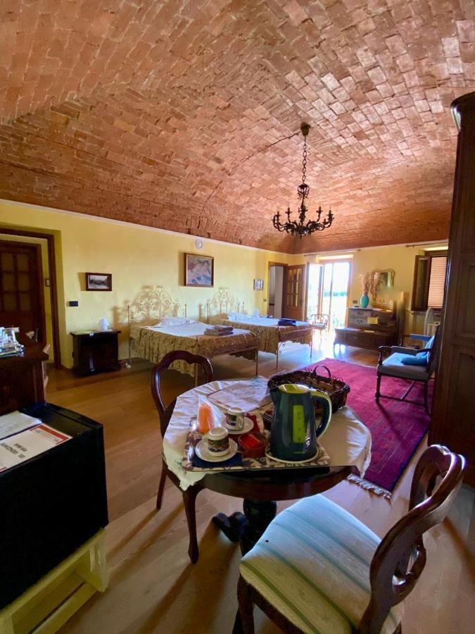 Bed and Breakfast Cascina la Barona Savigliano Exterior foto